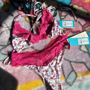 Beach Bunny garden of Eden bikini